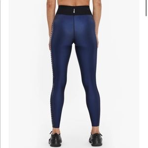 ULTRACOR ultra High navy crocodile NWT SZ SMALL